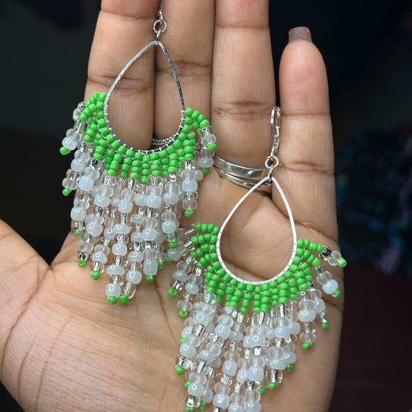 Vibrant Green and Silver Beaded Drop Earrings - Picture 2 of 3